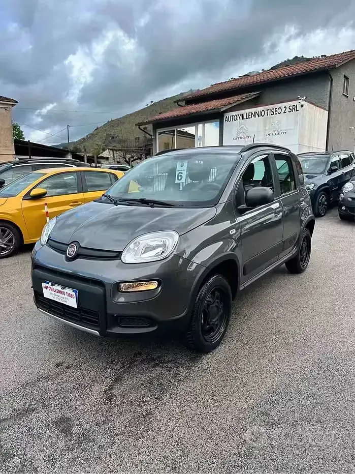 Usata Fiat Panda Cross Cross 85 CV (62 kW) 2022 Grigio Utilitaria