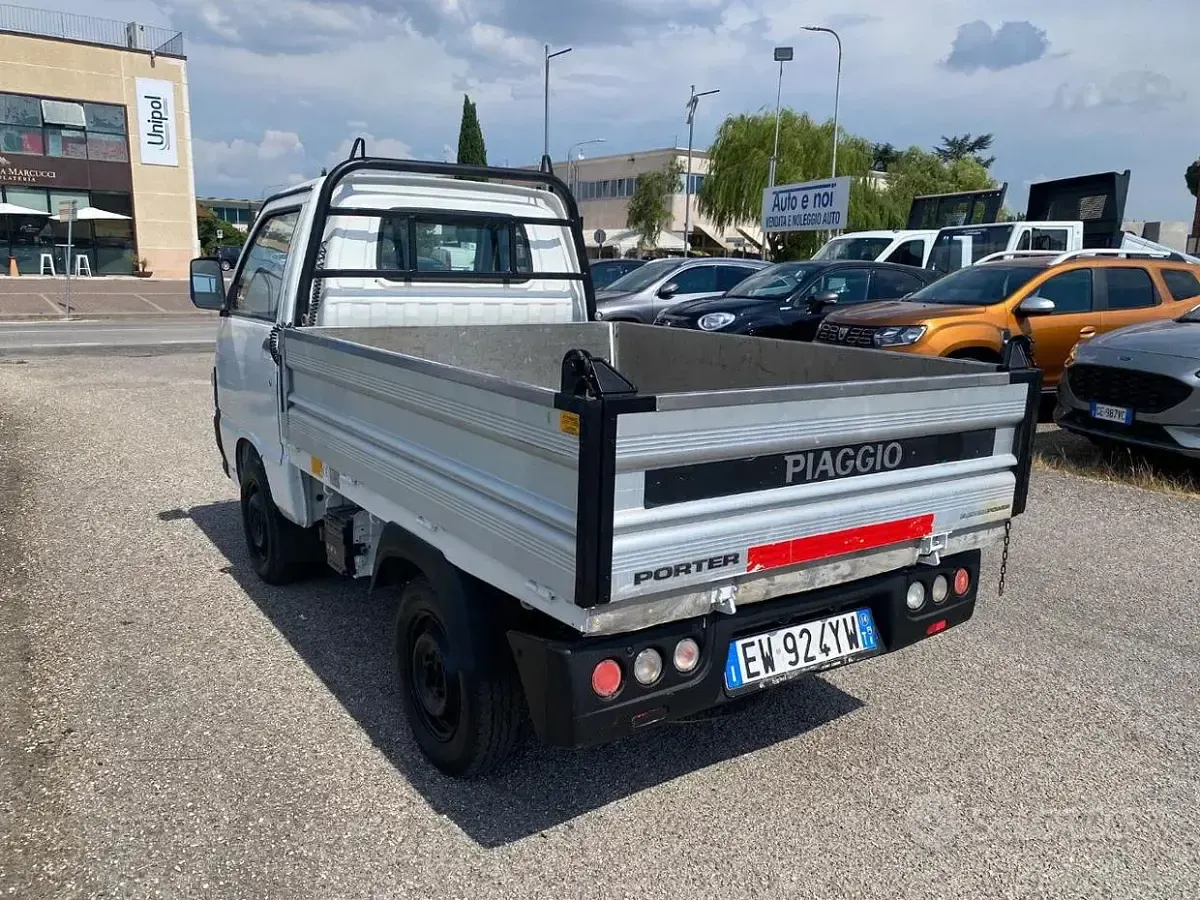 Usata Piaggio Porter 71 CV (52 kW) 2014 Bianco Furgone