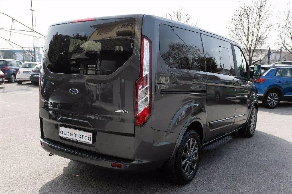 Usata Ford Tourneo Custom Titanium 150 CV (110 kW) 2023 Furgone
