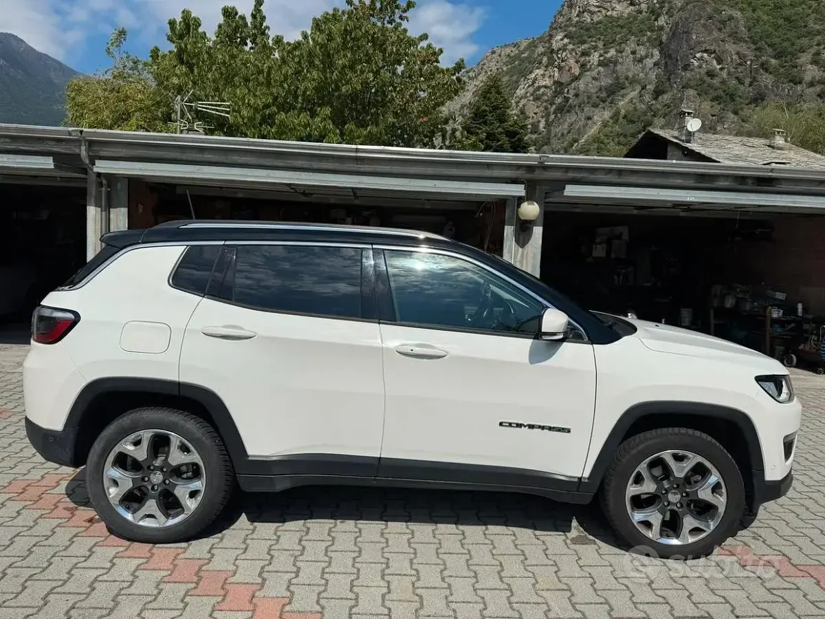 Usata Jeep Compass 140 CV (102 kW) 2018 Bianco SUV