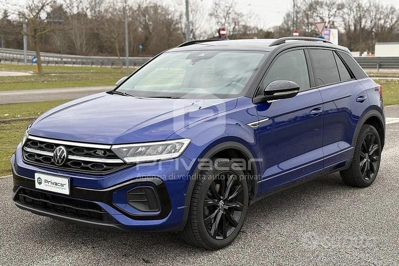 Blu Usata 2023 VW T-Roc R-line SUV | 24.990 € (Buon prezzo) - Immagine 1/4