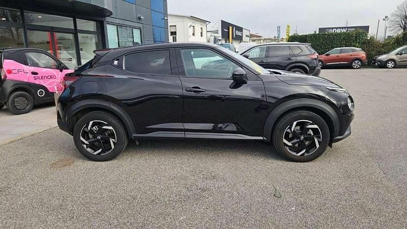 Usata Nissan Juke N-Connecta 114 CV (83 kW) 2023 Nero SUV