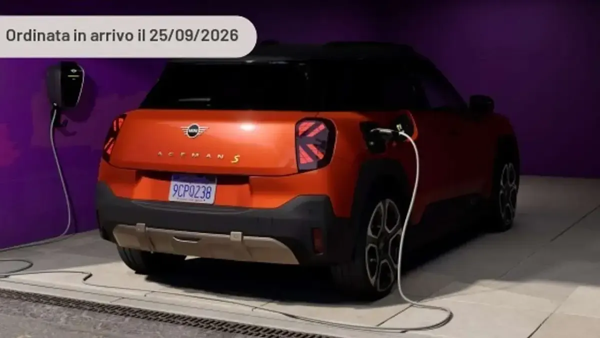 Ny Mini Aceman Essential 64 kW (88 HK) 2025 Silver SUV