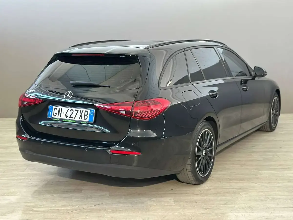 Usata Mercedes C200 Business 204 CV (150 kW) 2023 Nero Station wagon