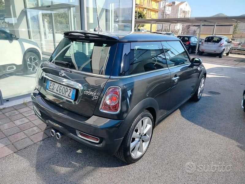 Usata Mini Cooper SD 143 CV (105 kW) 2013 Grigio Utilitaria
