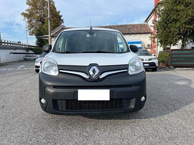 Usata Renault Kangoo 95 CV (69 kW) 2020 Bianco pastello Monovolume