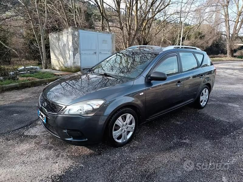 Usata Kia Ceed 2009 Grigio Utilitaria