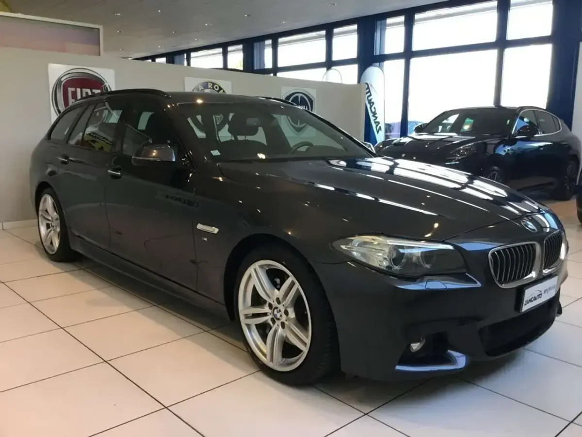 Usata BMW 525 M Sport 160 CV (117 kW) 2015 Nero Station wagon