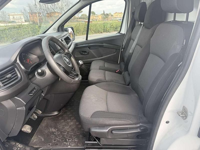 Usata Nissan Primastar Acenta+ 110 CV (80 kW) 2022 Bianco Monovolume