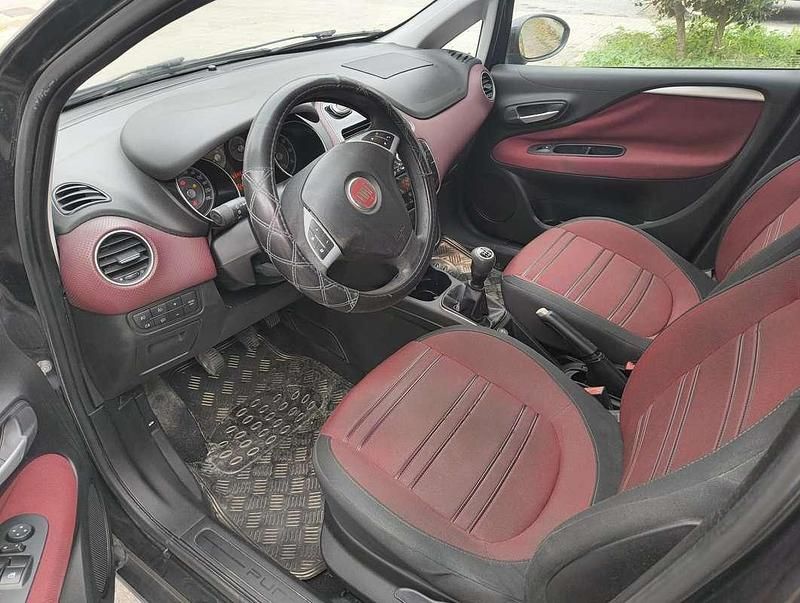 Usata Fiat Punto Evo Dynamic 75 CV (55 kW) 2010 Utilitaria