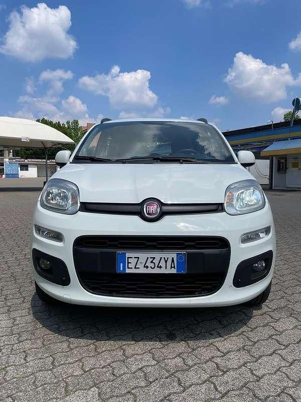 Usata Fiat Panda Lounge 84 CV (61 kW) 2015 Bianco Utilitaria