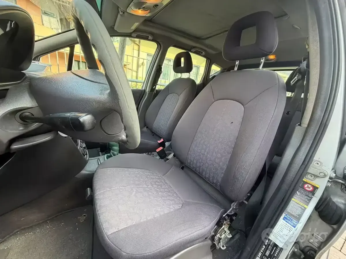 Usata Mercedes A170 95 CV (69 kW) 2004 Grigio Berlina