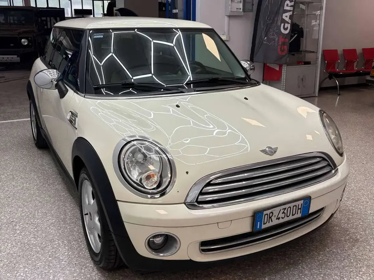 Usata Mini ONE 95 CV (69 kW) 2008 Beige Utilitaria
