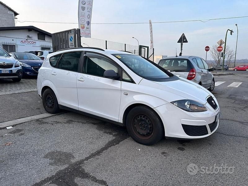 Usata Seat Altea XL Reference 90 CV (66 kW) 2013 Bianco Monovolume
