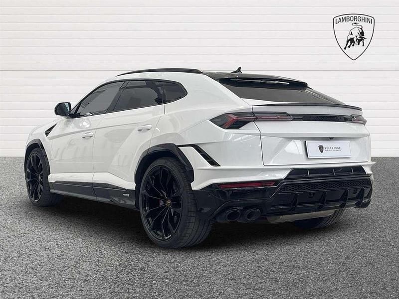Usata Lamborghini Urus 666 CV (489 kW) 2025 Bianco monocerus SUV