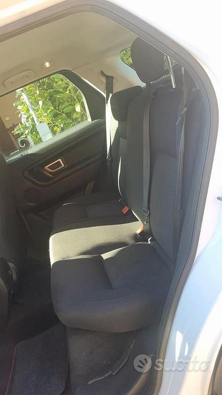 Usata Land Rover Discovery 4 150 CV (110 kW) 2016 Bianco SUV