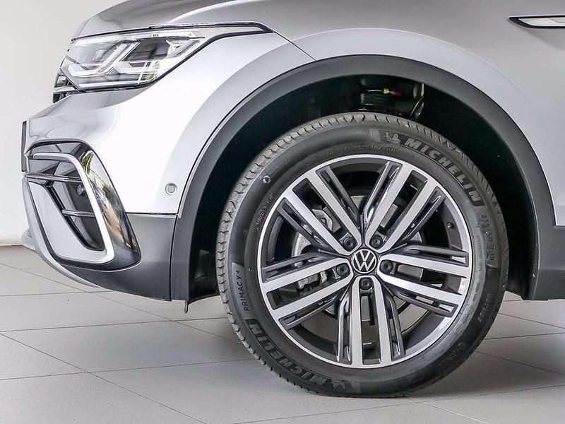 Usata VW Tiguan Allspace Elegance 150 CV (110 kW) 2022 Pyrit silver metallizzato SUV