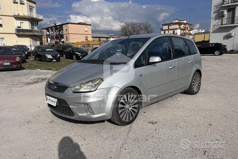 Begagnad Ford C-MAX Titanium 90 HK (66 kW) 2007 Grå Minibuss