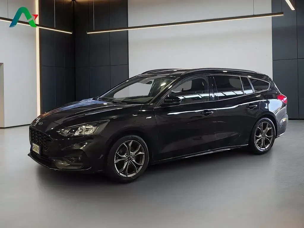 Usata Ford Focus ST-Line 125 CV (91 kW) 2022 Nero Station wagon
