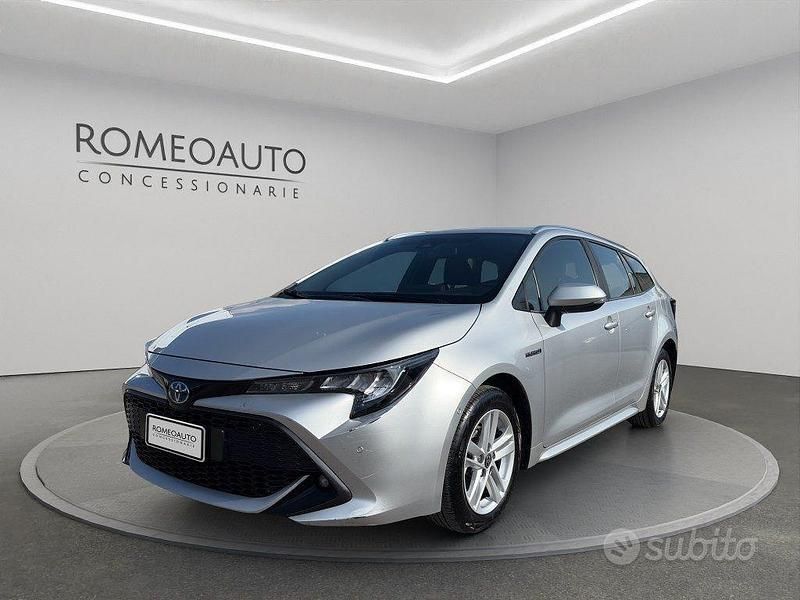 Argento metallizzato Usata 2020 Toyota Corolla Business Edition Station wagon | 17.900 € (Buon prezzo) - Immagine 1/4