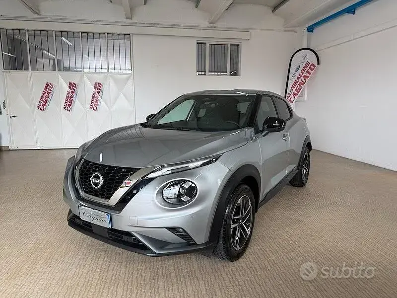 Usata Nissan Juke N-Connecta 114 CV (83 kW) 2025 Grigio SUV