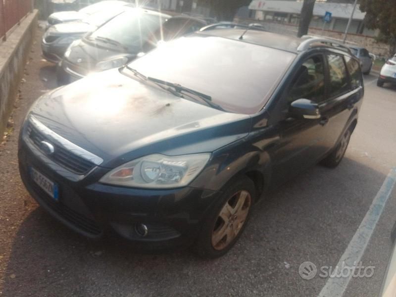 Usata Ford Focus 2008 Grigio Station wagon