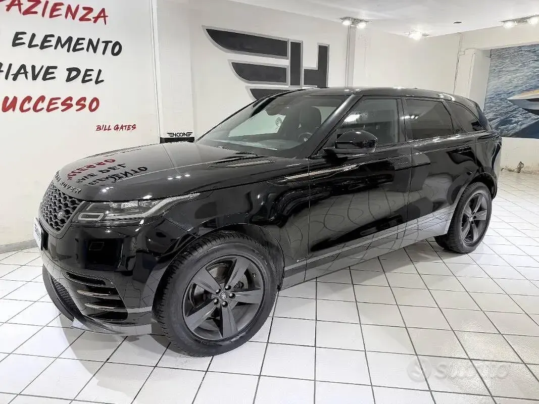 Usata Land Rover Range Rover Velar HSE Dynamic 241 CV (177 kW) 2018 Nero SUV