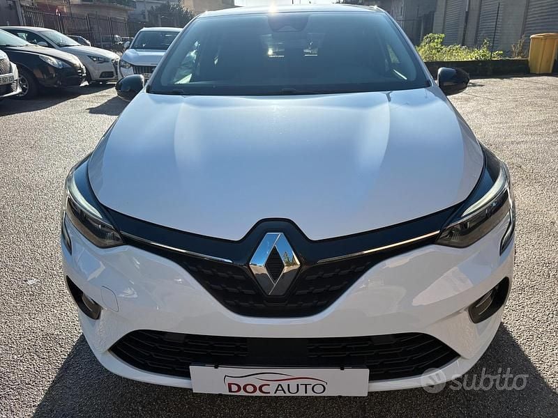 Usata Renault Clio V Evolution 100 CV (73 kW) 2023 Bianco Utilitaria