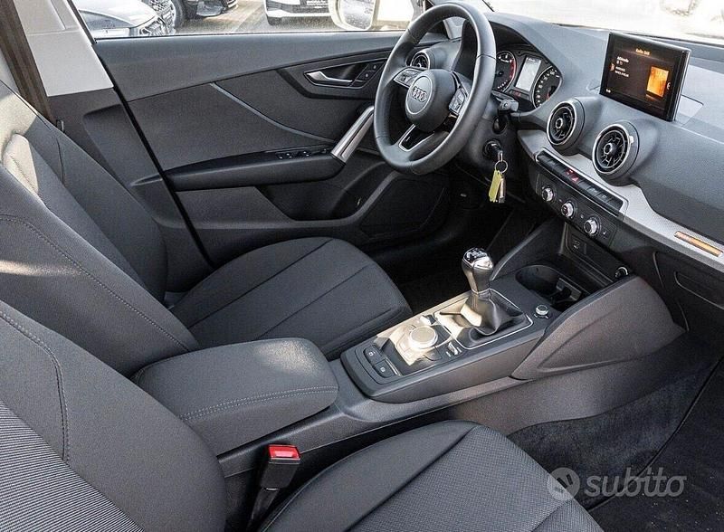Usata Audi Q2 Business 116 CV (85 kW) 2023 Bianco SUV