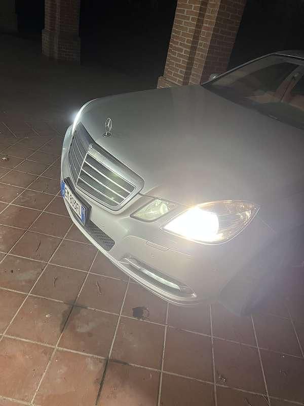 Usata Mercedes E350 Elegance 265 CV (194 kW) 2012 Berlina