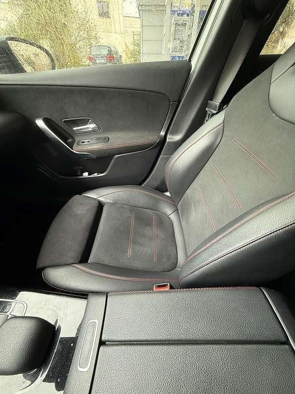 Usata Mercedes A180 Premium 116 CV (85 kW) 2020 Argento Berlina