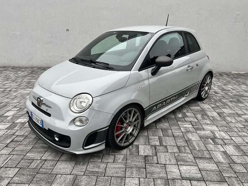 Usata Abarth 595 Custom 135 CV (99 kW) 2014 Grigio Utilitaria