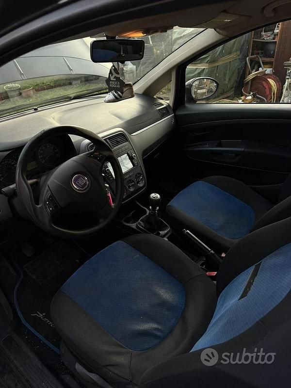 Usata Fiat Grande Punto 90 CV (66 kW) 2008 Nero Utilitaria