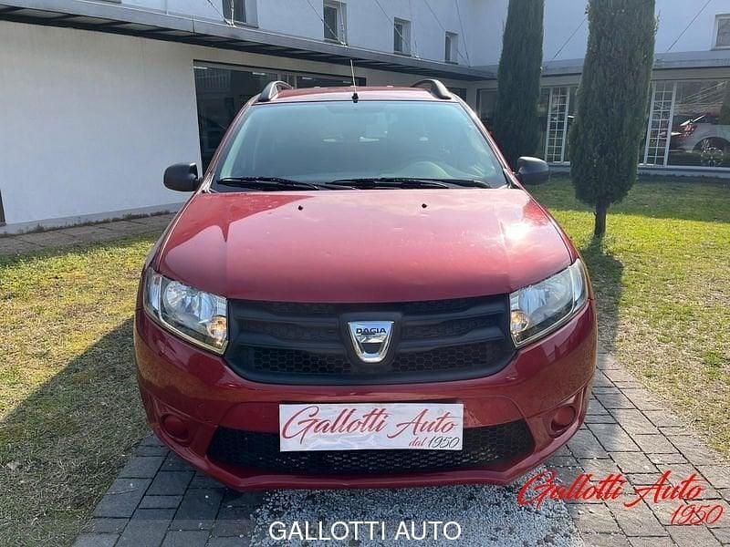 Usata Dacia Logan 75 CV (55 kW) 2014 Rosso Station wagon