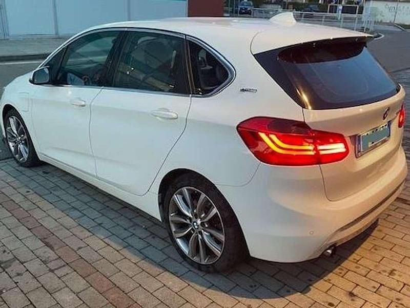 Usata BMW 225 Active Tourer Luxury Line 231 CV (169 kW) 2016 Monovolume