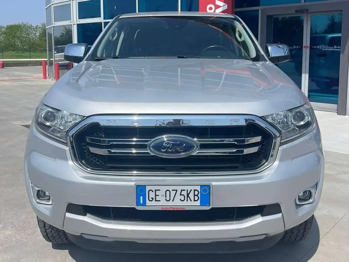 Usata Ford Ranger XLT 170 CV (125 kW) 2021 Lunar silver Pick-up