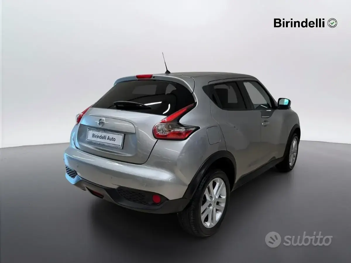 Usata Nissan Juke Acenta 115 CV (84 kW) 2017 Grigio SUV