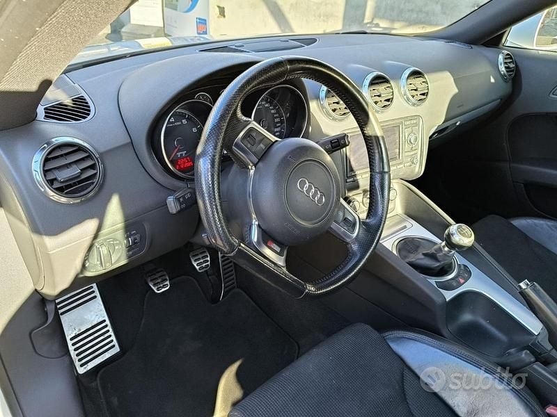 Second-hand Audi TT S-Line 200 CP (147 kW) 2008 Alb Coupe