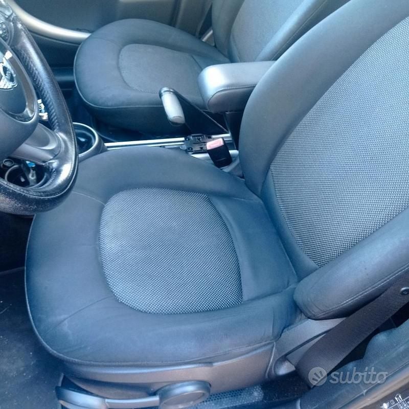 Usata Mini Countryman 122 CV (89 kW) 2011 Marrone SUV