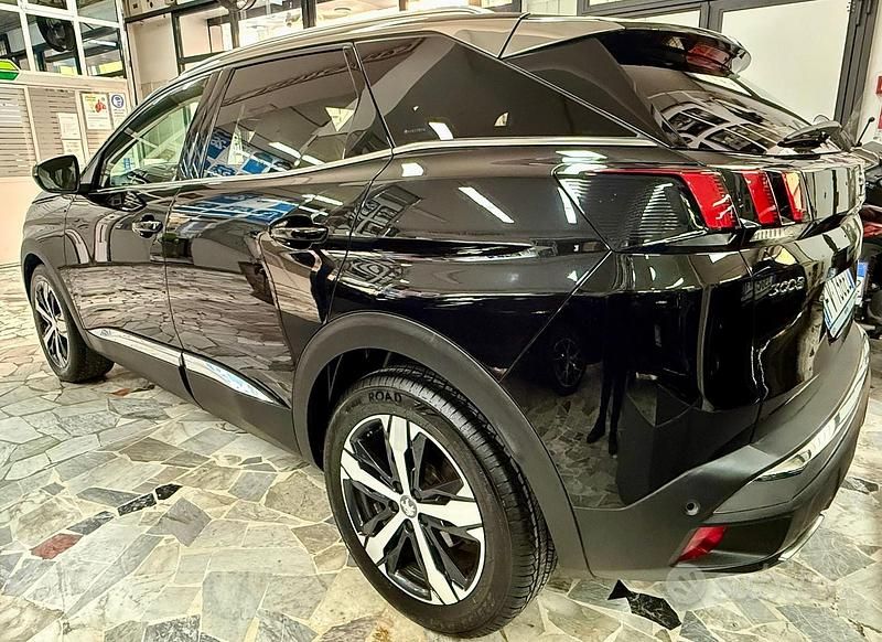 Usata Peugeot 3008 GT-line 131 CV (96 kW) 2019 Nero SUV