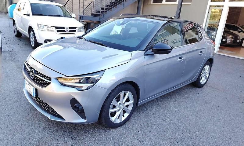 Usata Opel Corsa GS Line 101 CV (74 kW) 2021 Grigio Utilitaria