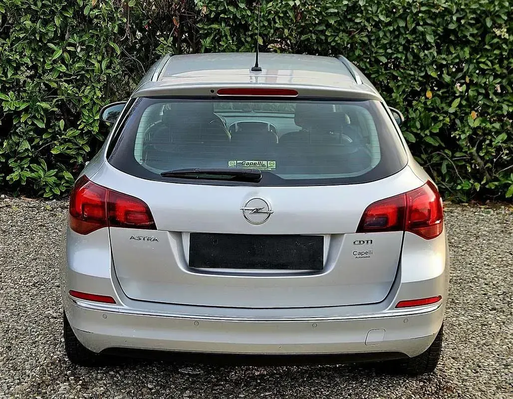 Usata Opel Astra S 110 CV (80 kW) 2016 Station wagon