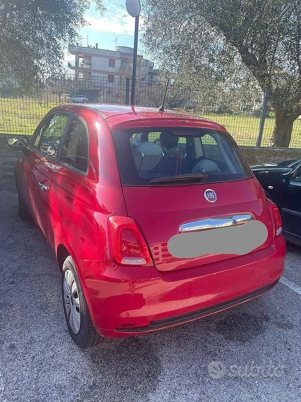 Usata Fiat 500 85 CV (62 kW) 2018 Rosso Utilitaria