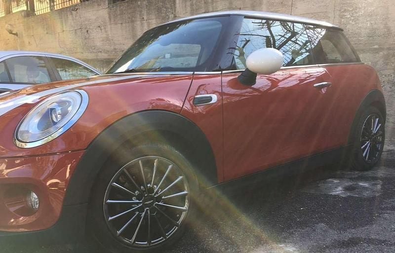 Usata Mini Cooper D 116 CV (85 kW) 2014 Utilitaria