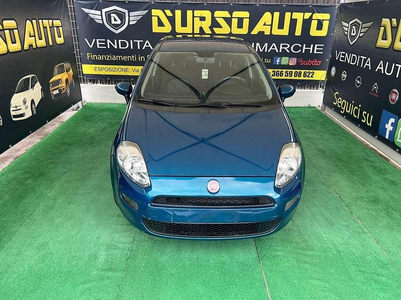 Usata Fiat Punto Evo Dynamic 69 CV (50 kW) 2014 Verde petrolio Utilitaria