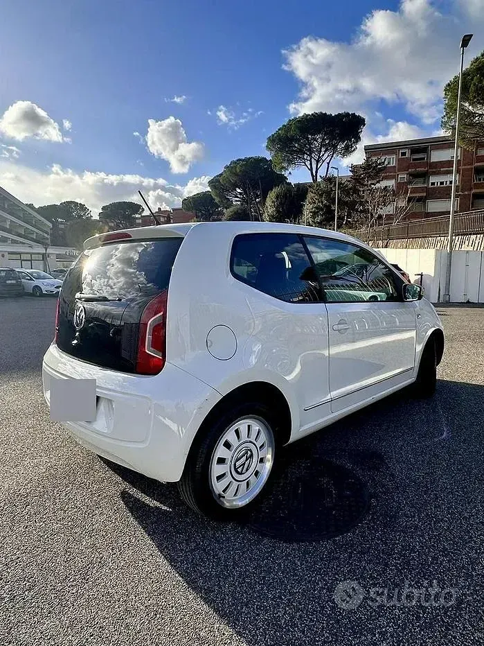 Usata VW up! 75 CV (55 kW) 2012 Bianco Utilitaria