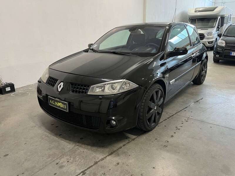 Usata Renault Mégane Coupé R.S. 224 CV (164 kW) 2004 Nero Coupé