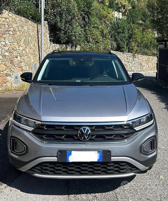 Usata VW T-Roc Sport 150 CV (110 kW) 2023 Grigio SUV