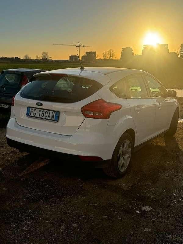 Usata Ford Focus 95 CV (69 kW) 2016 Berlina