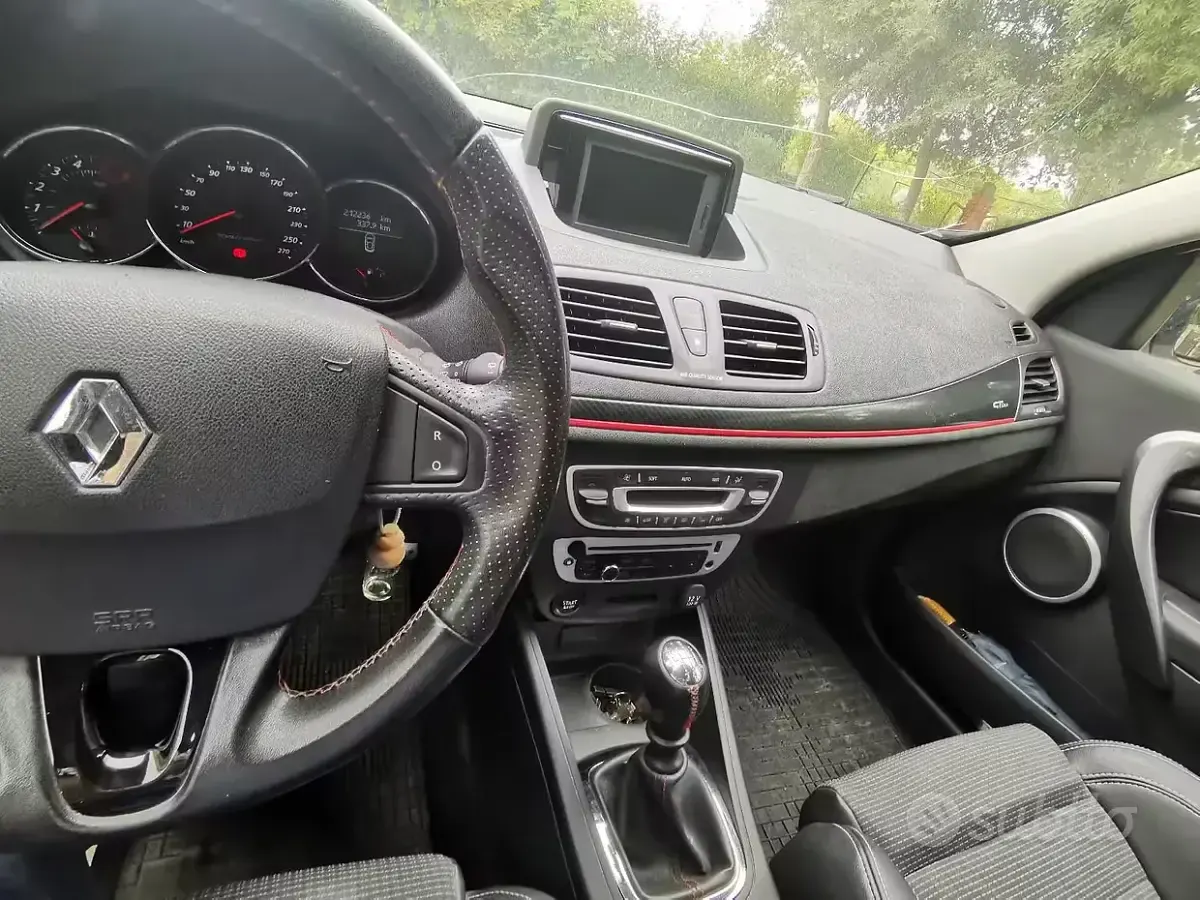 Usata Renault Mégane III 110 CV (80 kW) 2012 Bianco Berlina